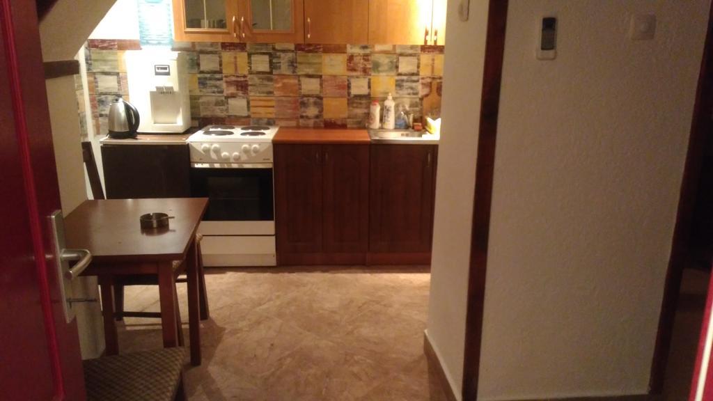 Apartment Luka Podgorica Ngoại thất bức ảnh